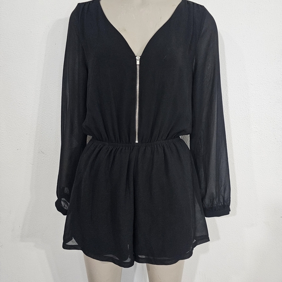 Express Chiffon Women's Short Romper Sheer Size XS Long Sleeves Black - Picture 5 of 12